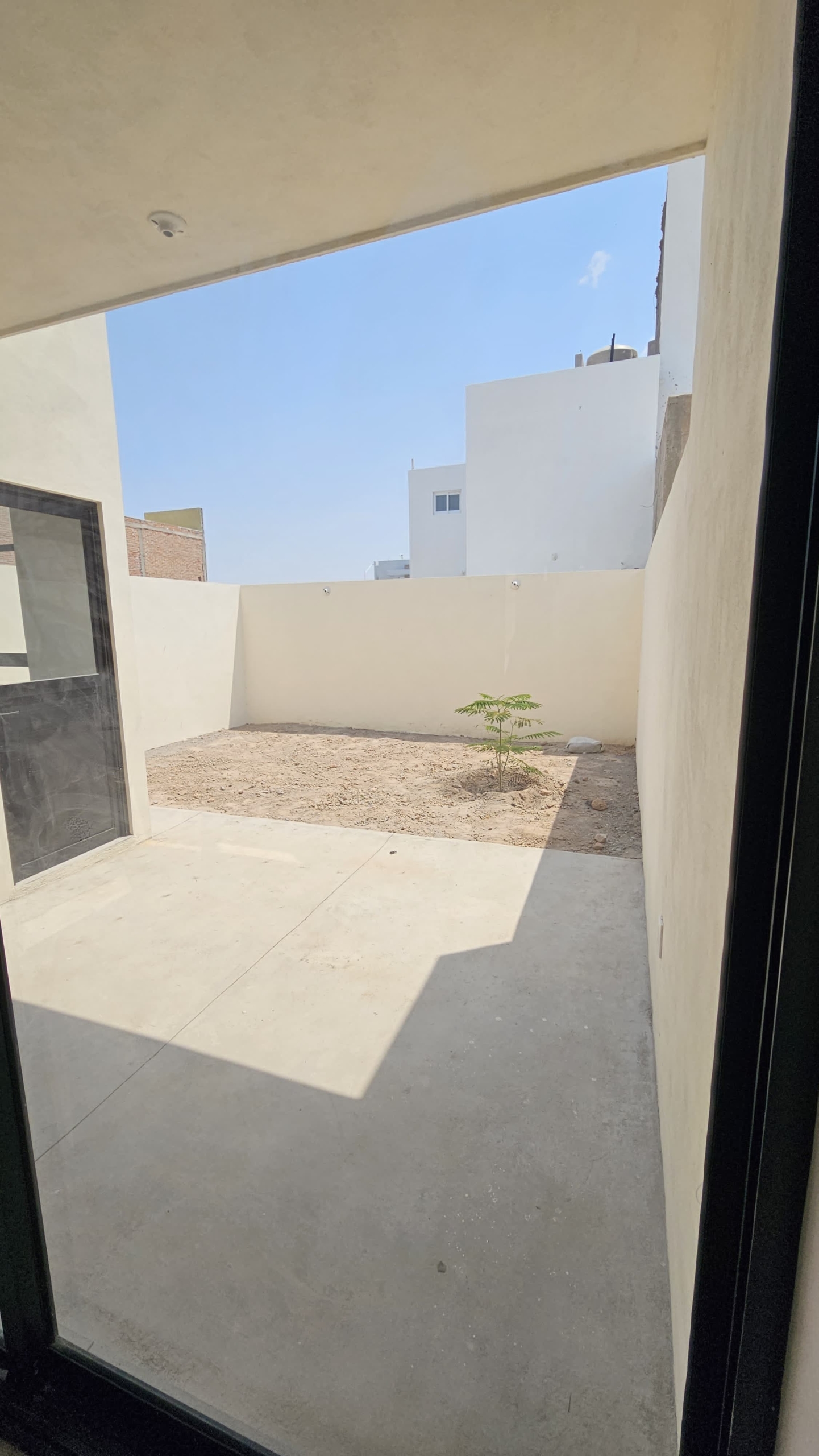 931b1204-492e-4e96-a0fc-0c0bd7bc379f 2